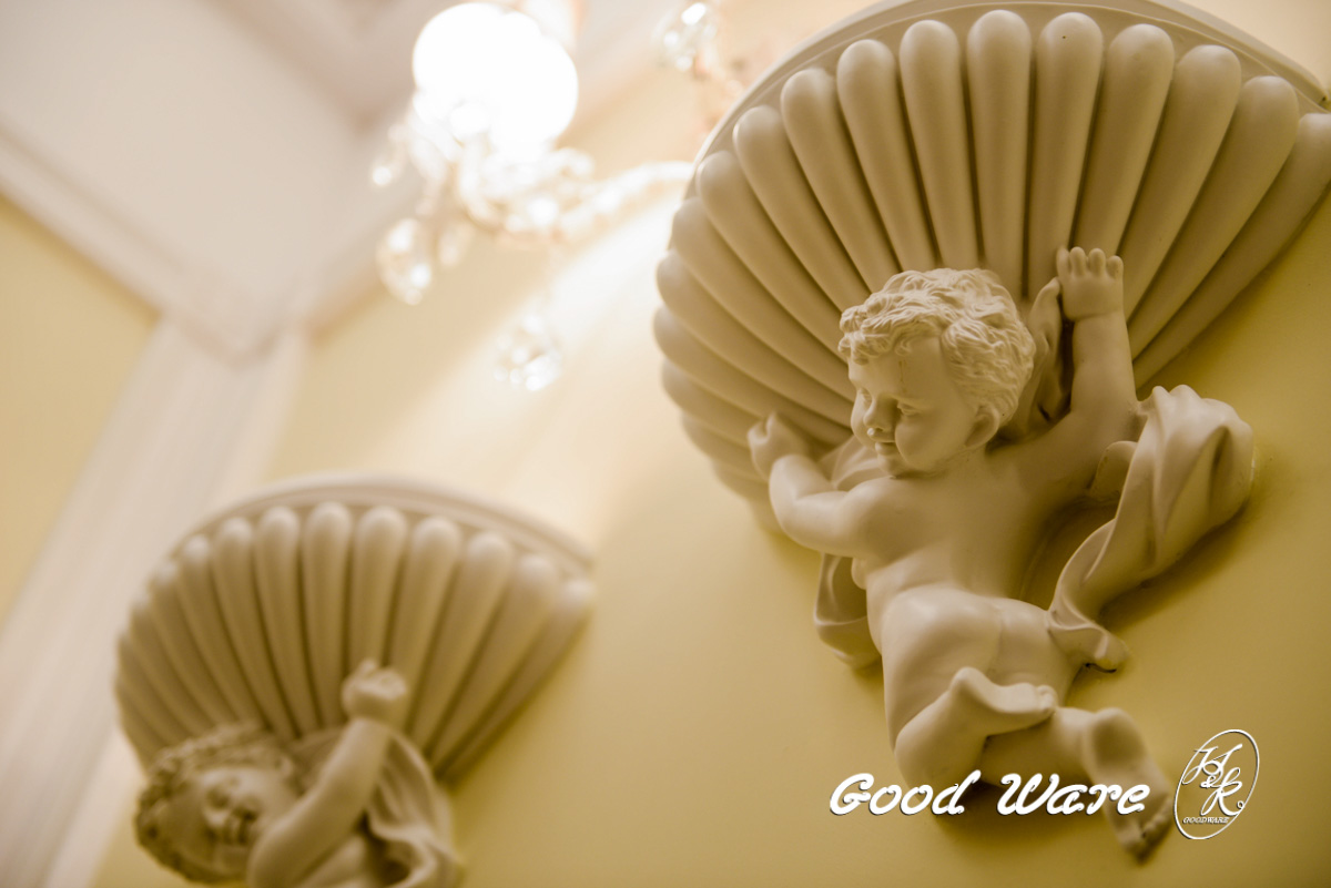 molding and trim style