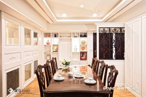 classical home décor