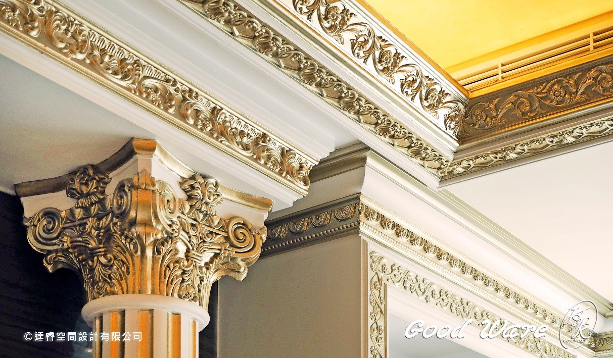 Rococo molding