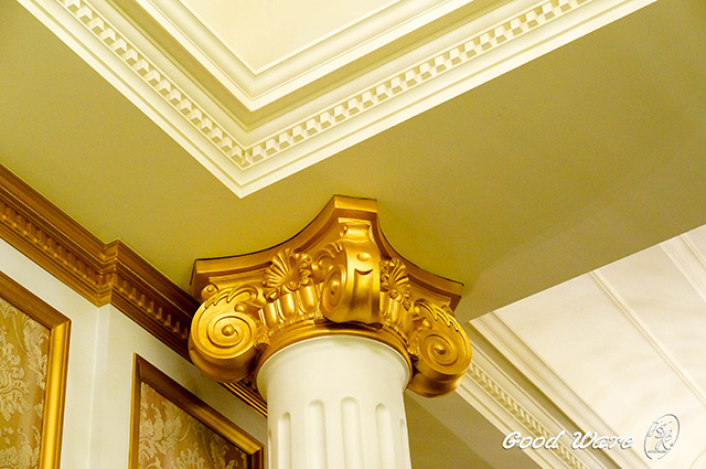 Roman column capital