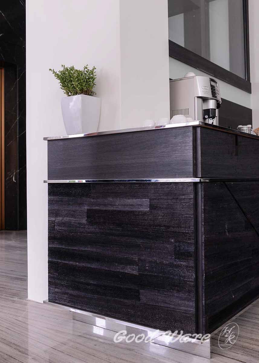 decorative wall mouldings