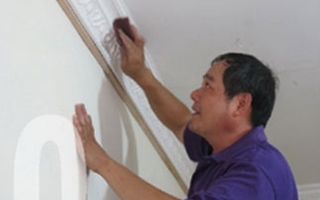 How to install crown molding