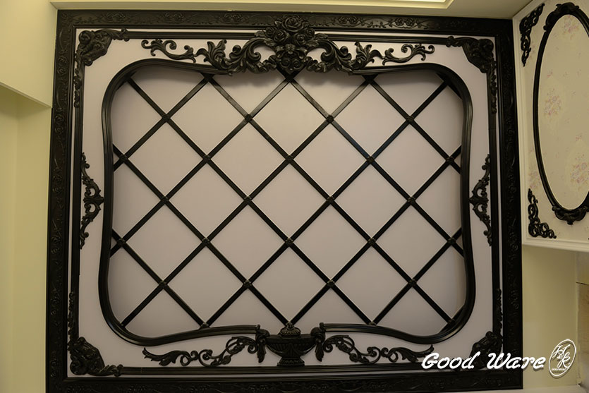 What Can Help You Understand More about Crown Decorating Ideas