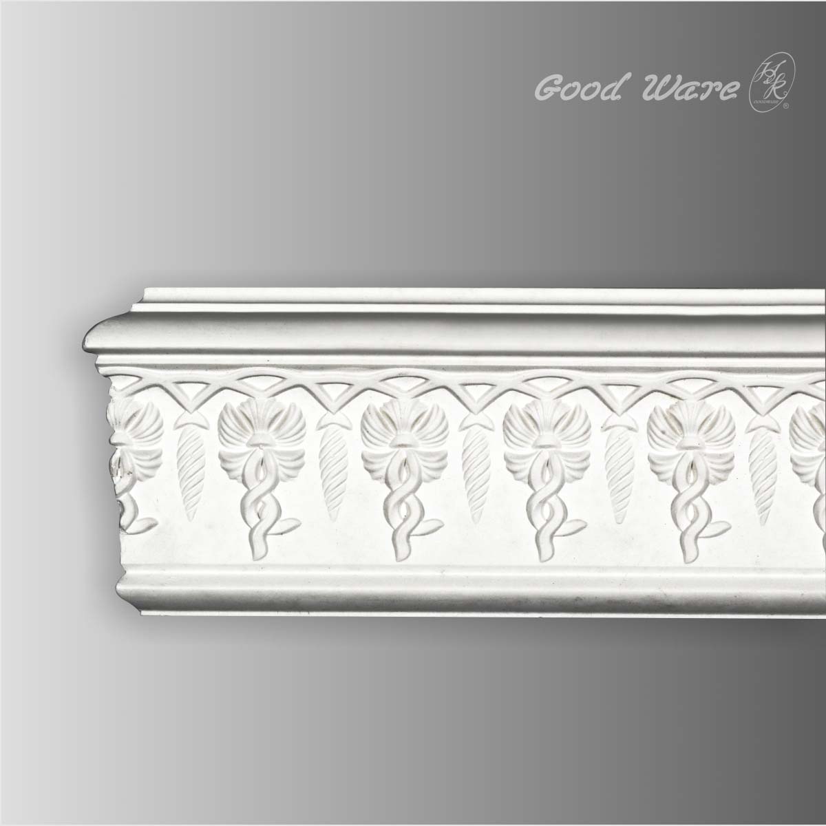 Decorative polyurethane chair rail