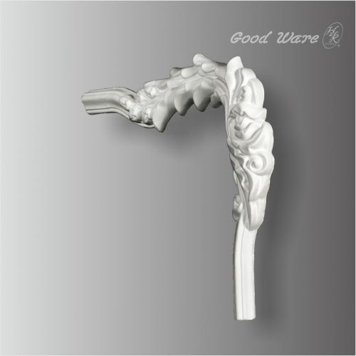 Decorative floral panel molding corner