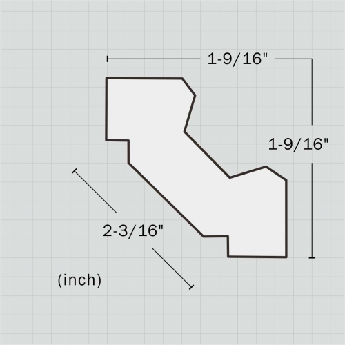 Classic simple crown moulding in kitchen