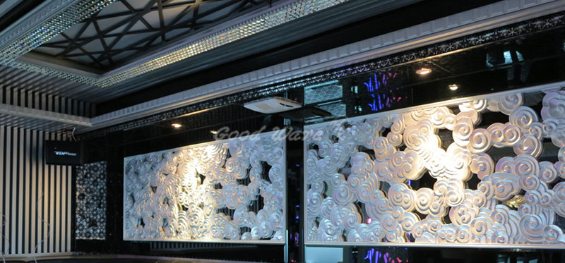 Pierced decorative wall dividers