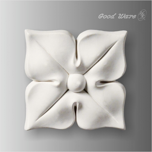 Carved polyurethane onlays appliques