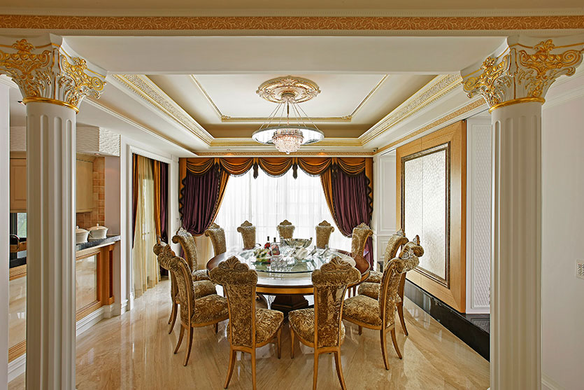 Ceiling Cove Molding