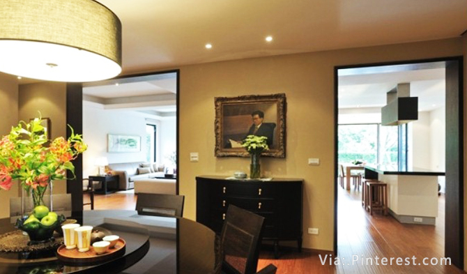 door frame moulding ideas